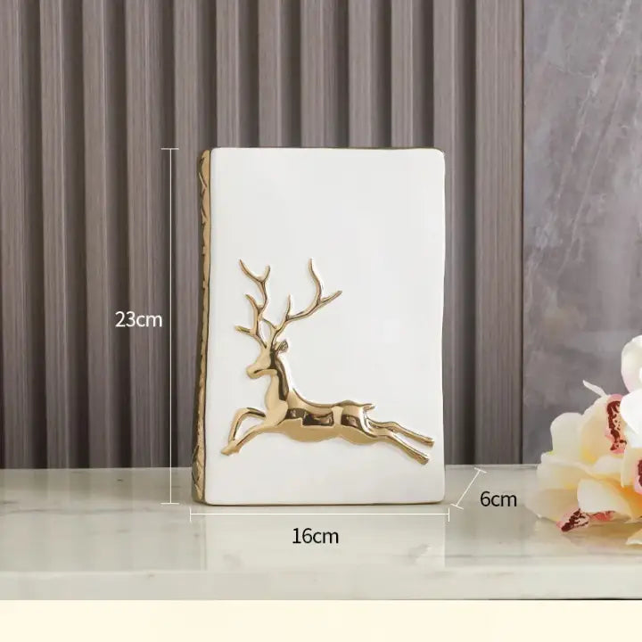 Vase livre avec cerf