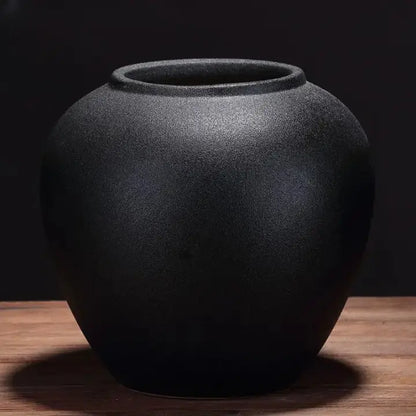Vase noir mat