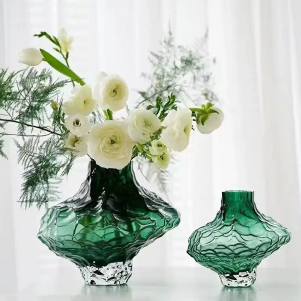 Vases en verre transparent