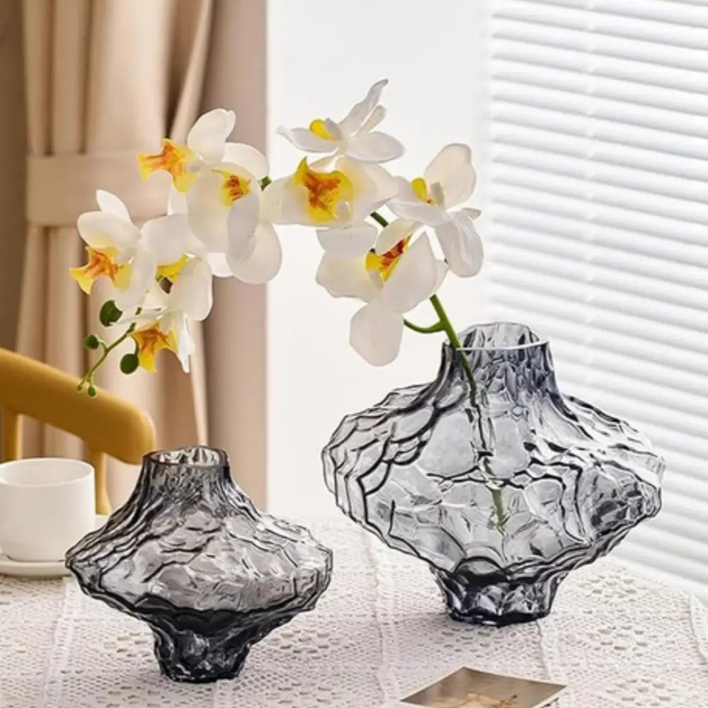 Vases en verre transparent