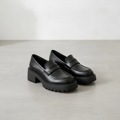 Vogue Mocassins noirs femme talon carré semelle épaisse